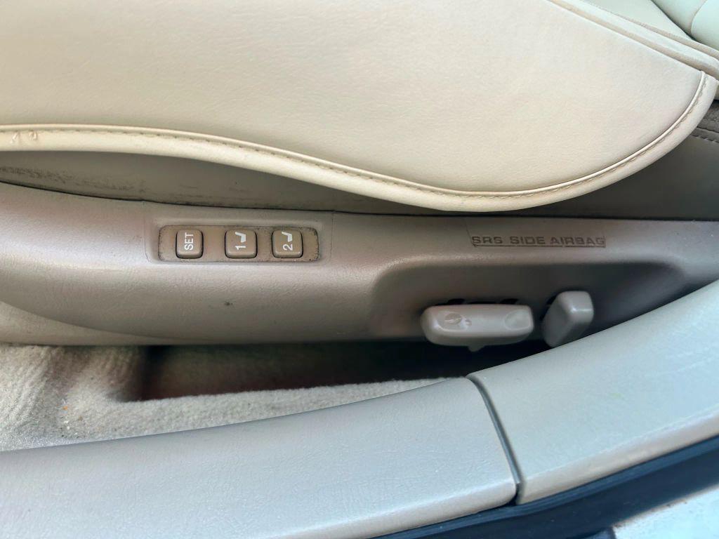 used 2000 Lexus ES 300 car, priced at $4,995