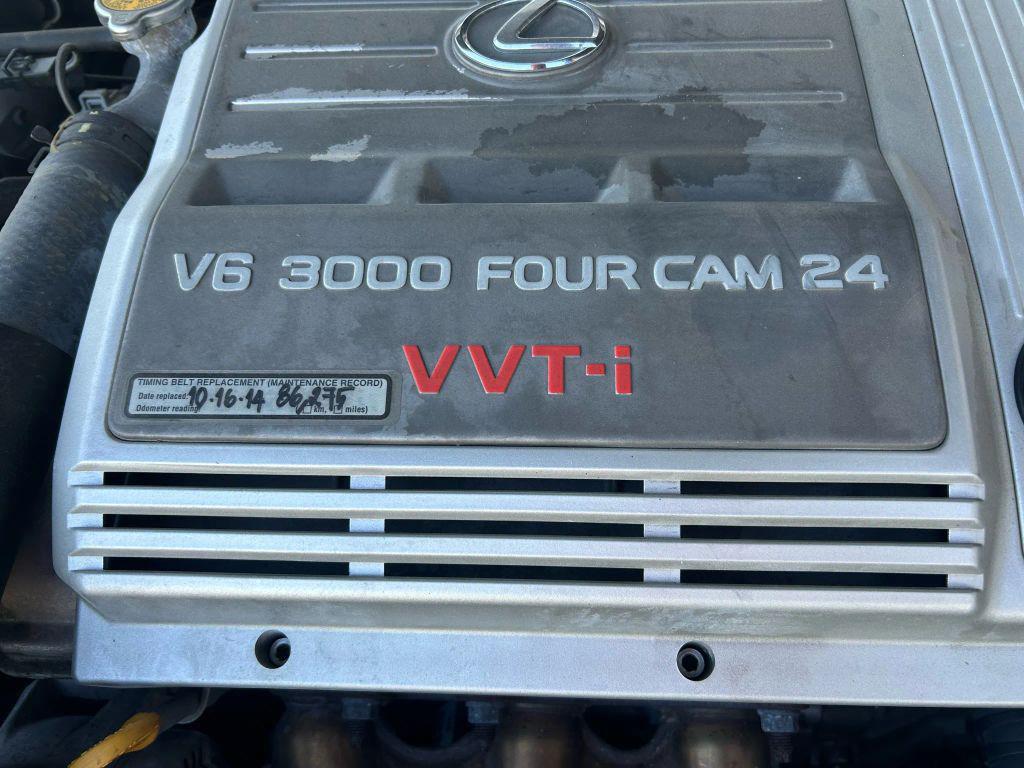 used 2000 Lexus ES 300 car, priced at $4,995