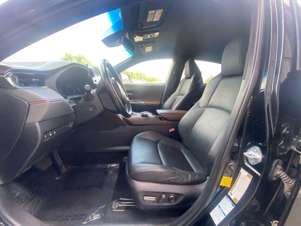 used 2022 Toyota Venza car, priced at $21,995