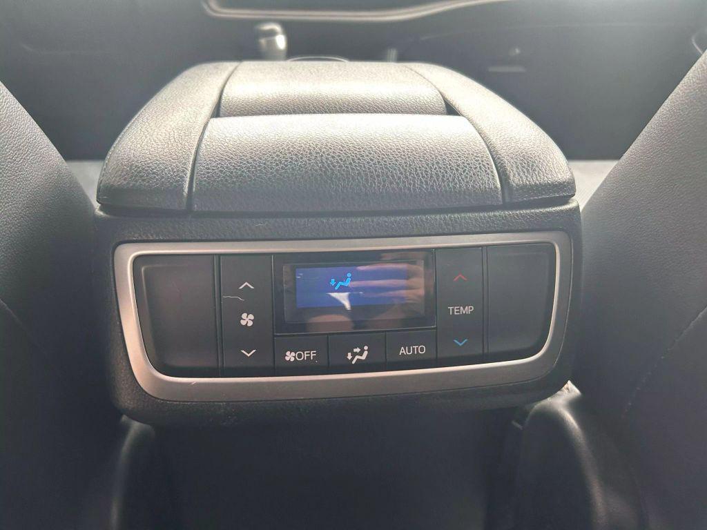 used 2019 Toyota Highlander Hybrid car, priced at $30,995
