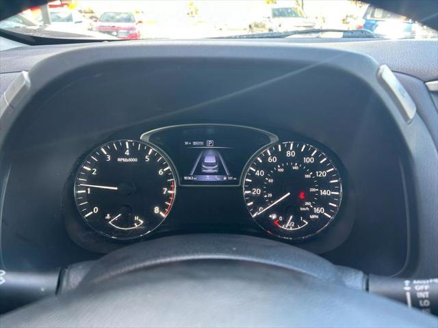used 2020 Nissan Pathfinder car, priced at $18,295