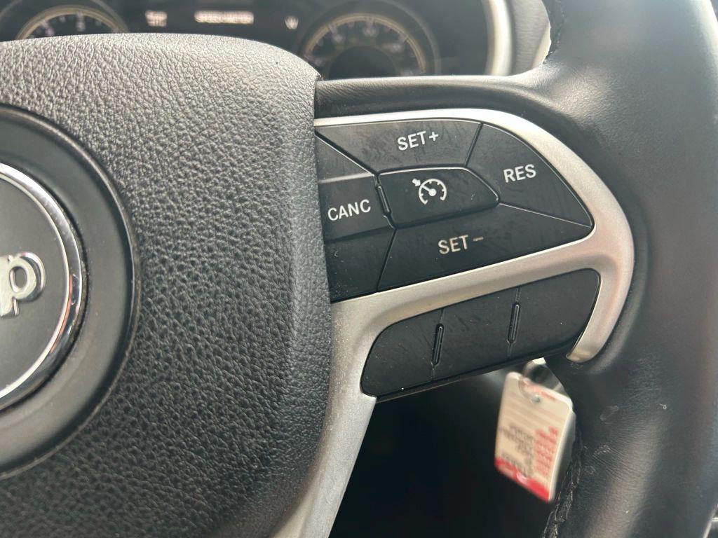 used 2016 Jeep Cherokee car, priced at $11,795