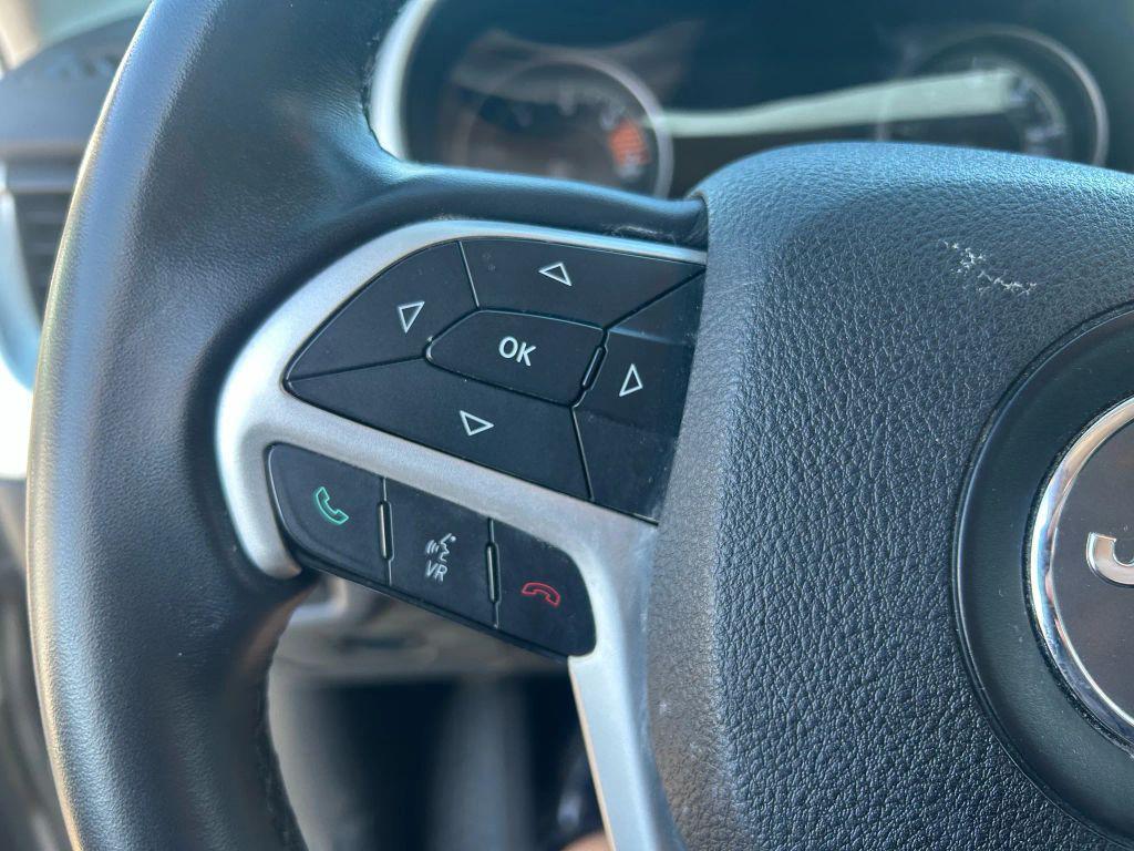 used 2016 Jeep Cherokee car, priced at $12,295