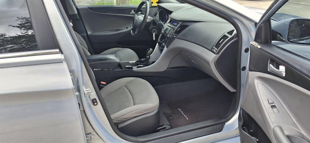 used 2011 Hyundai Sonata car, priced at $5,250