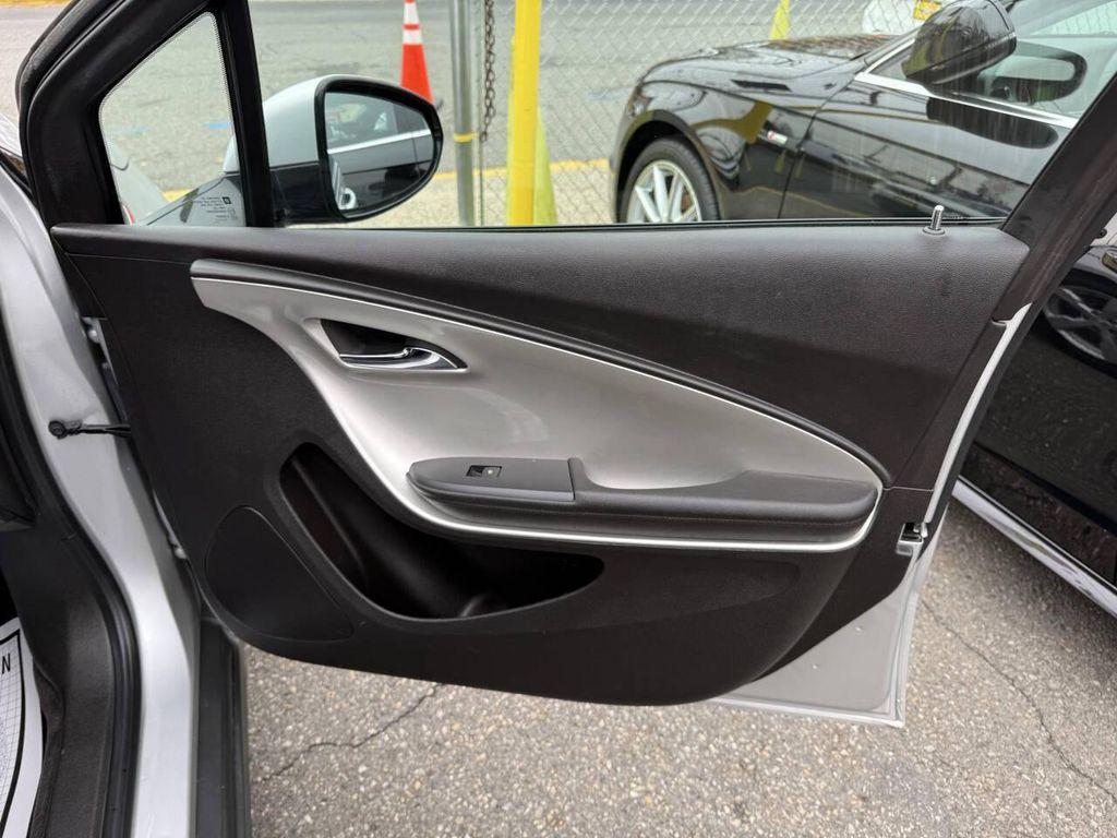 used 2013 Chevrolet Volt car, priced at $5,999