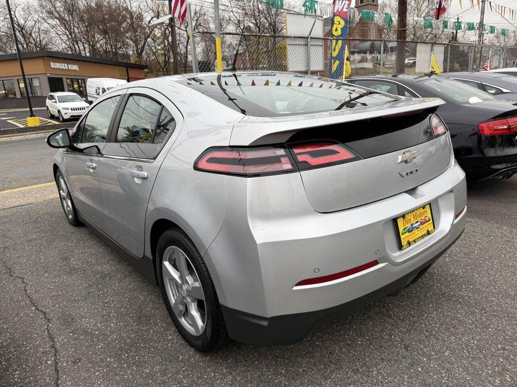 used 2013 Chevrolet Volt car, priced at $5,999