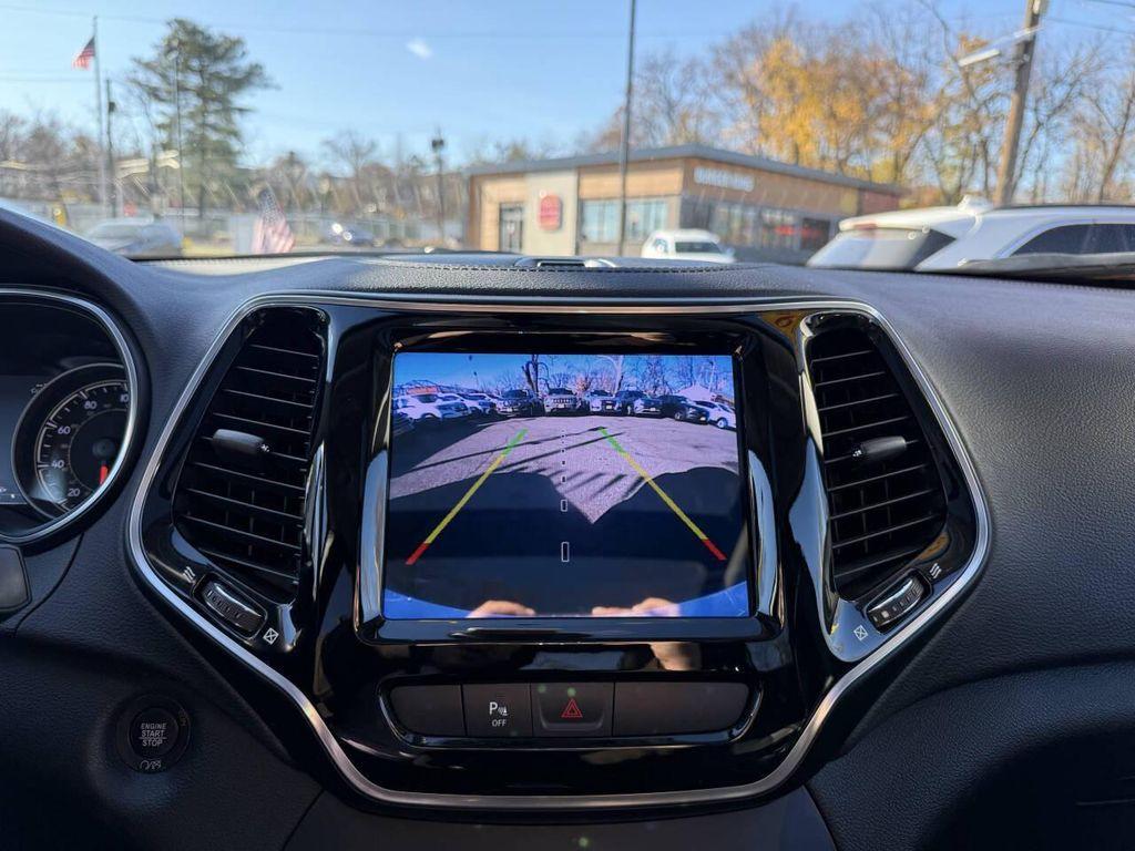 used 2019 Jeep Cherokee car, priced at $12,489