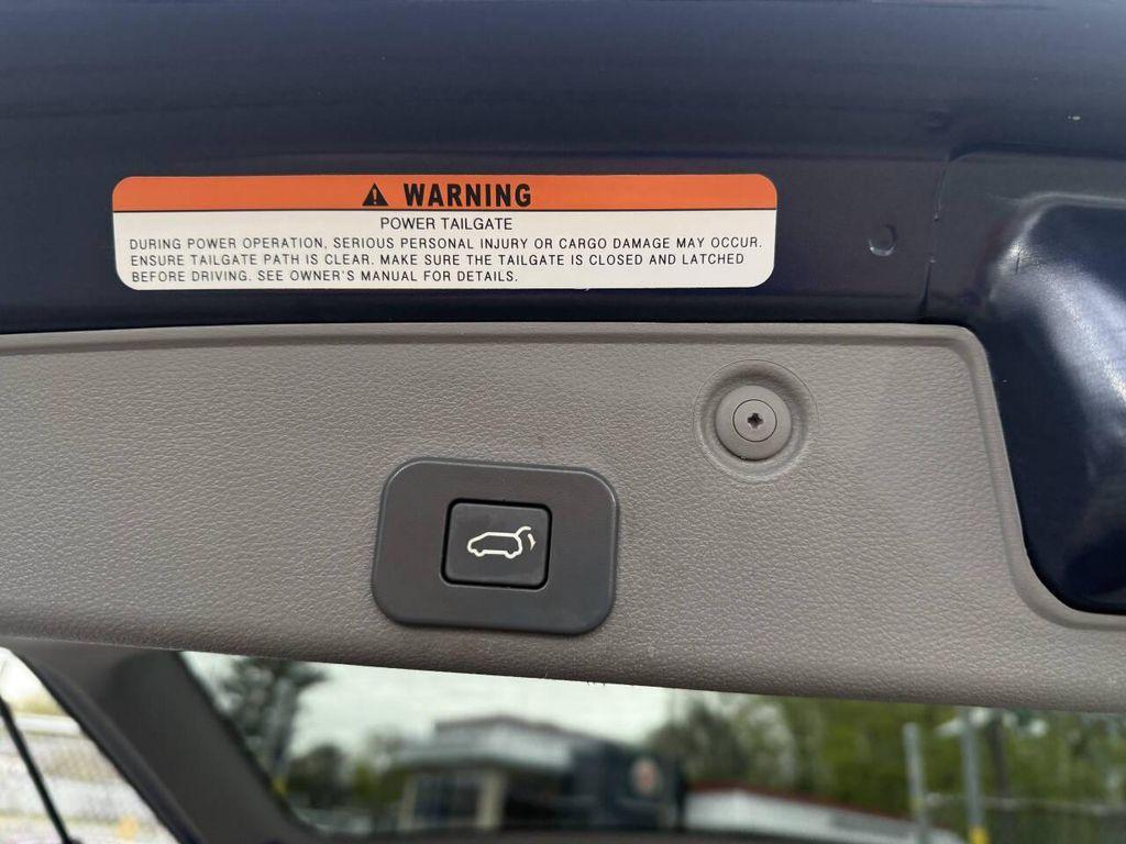 used 2009 Kia Sedona car, priced at $5,589