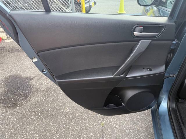 used 2011 Mazda Mazda3 car, priced at $5,999