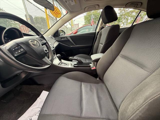 used 2011 Mazda Mazda3 car, priced at $5,999