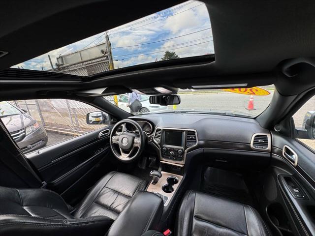 used 2015 Jeep Grand Cherokee car, priced at $14,999