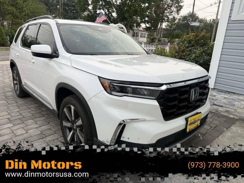 used 2023 Honda Pilot car, priced at $38,999