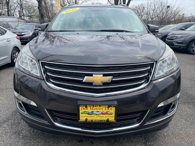 used 2016 Chevrolet Traverse car, priced at $12,489