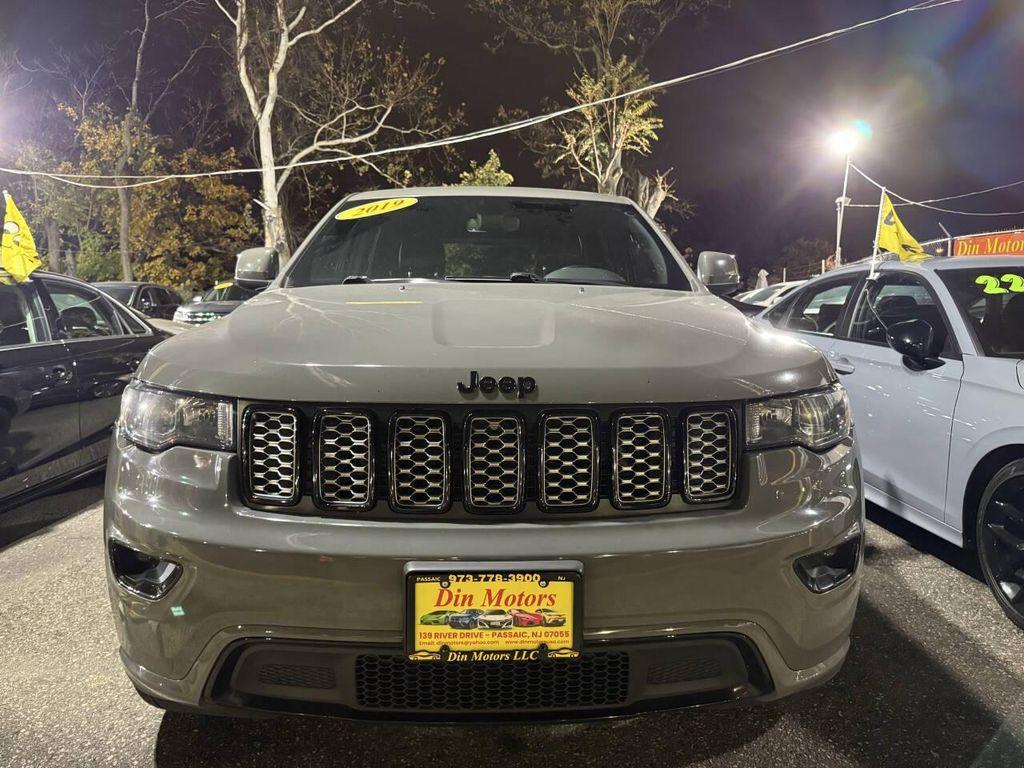 used 2019 Jeep Grand Cherokee car, priced at $15,489