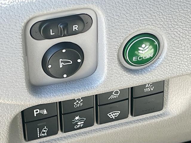 used 2023 Honda Ridgeline car, priced at $31,800