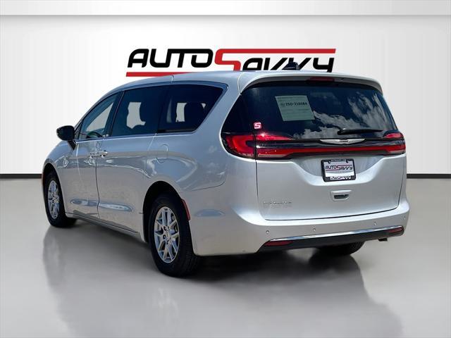 used 2024 Chrysler Pacifica car, priced at $31,000