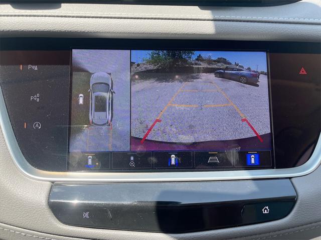 used 2022 Cadillac XT5 car, priced at $31,500