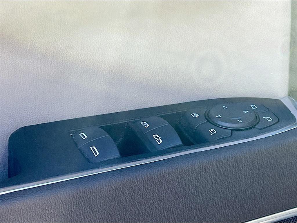 used 2025 Chevrolet Silverado 1500 car, priced at $47,300