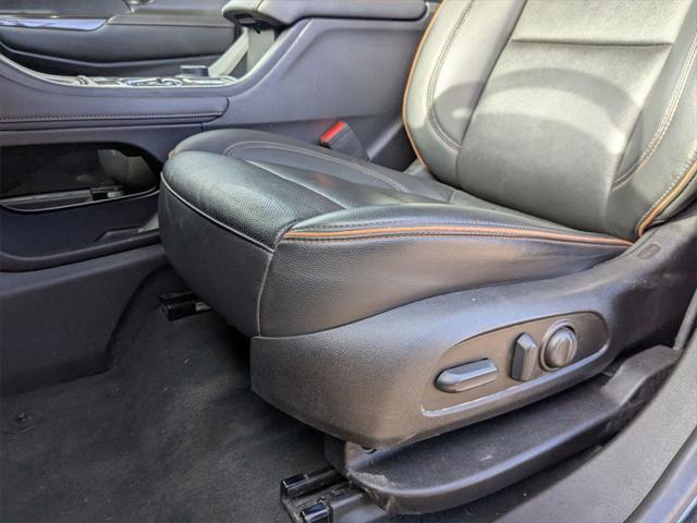 used 2022 GMC Acadia car, priced at $27,300