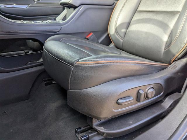 used 2022 GMC Acadia car, priced at $27,300