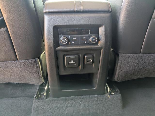 used 2020 Chevrolet Traverse car, priced at $26,800