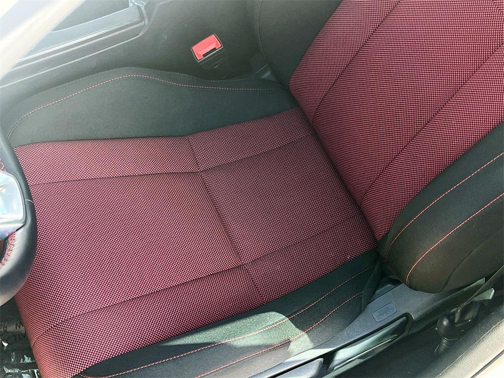 used 2025 Honda Civic Si car, priced at $26,900