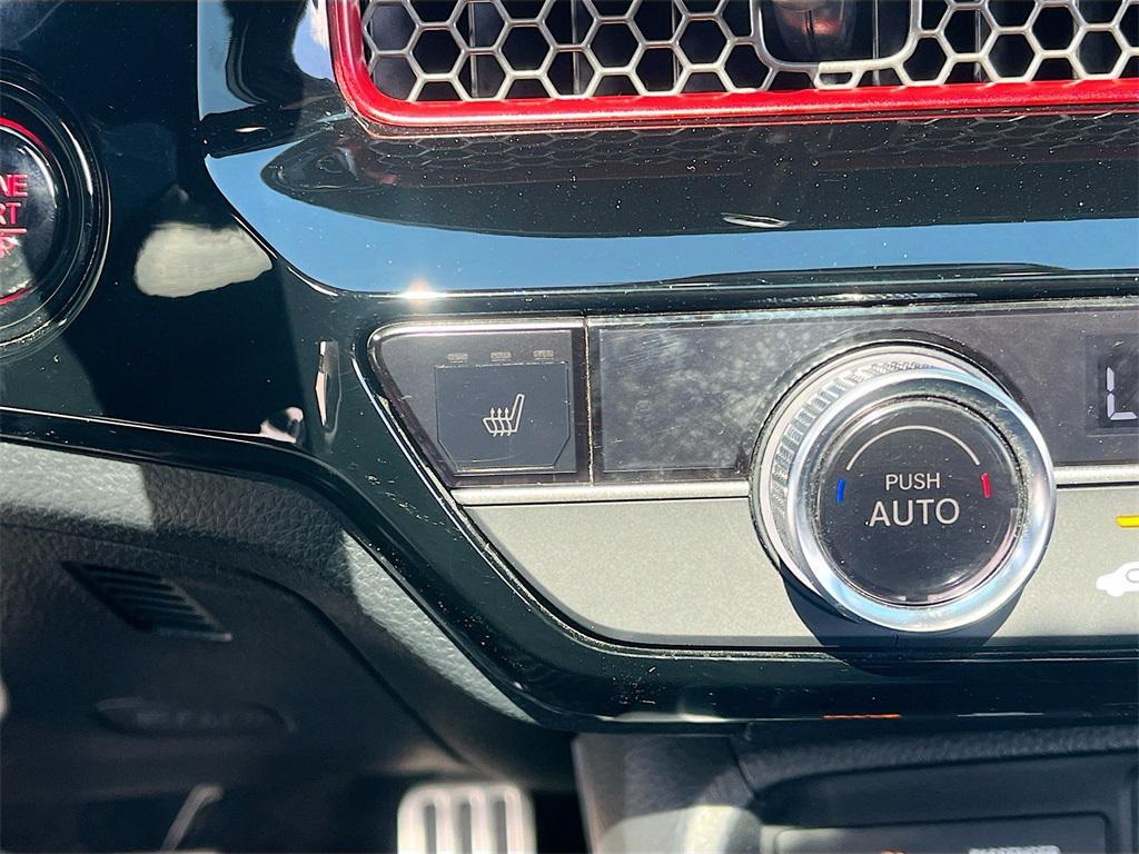 used 2025 Honda Civic Si car, priced at $26,900