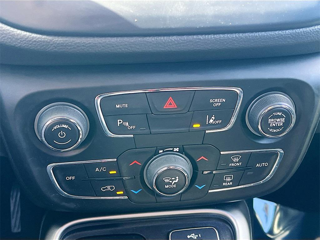 used 2020 Jeep Compass car, priced at $16,100