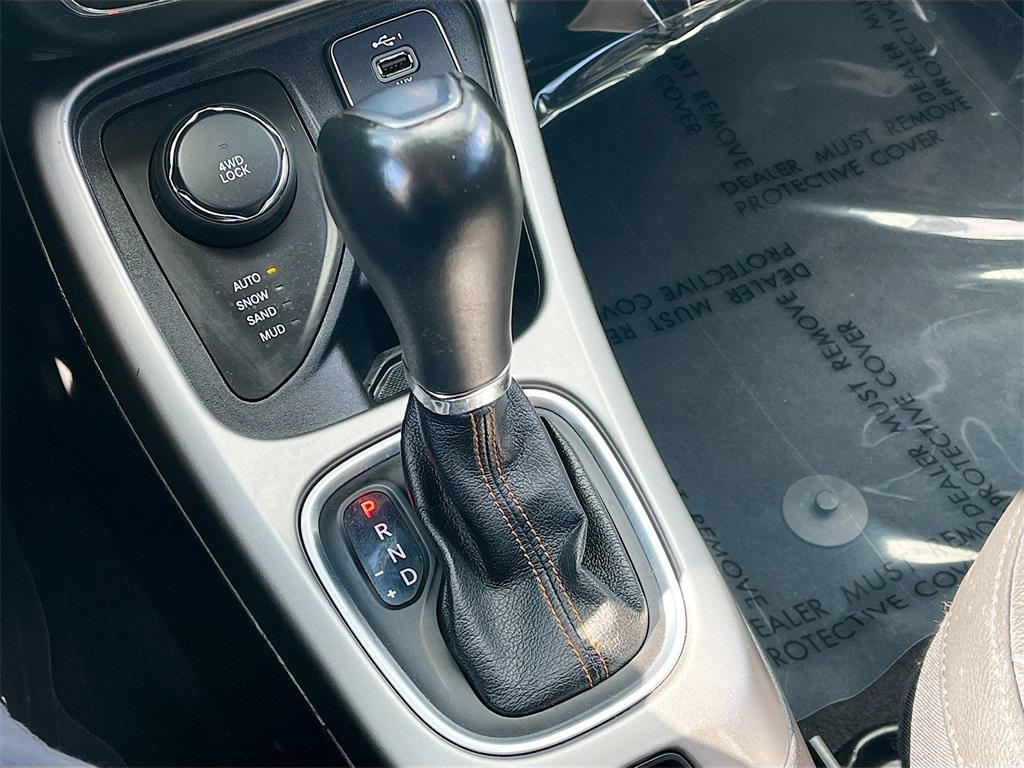 used 2020 Jeep Compass car, priced at $16,100