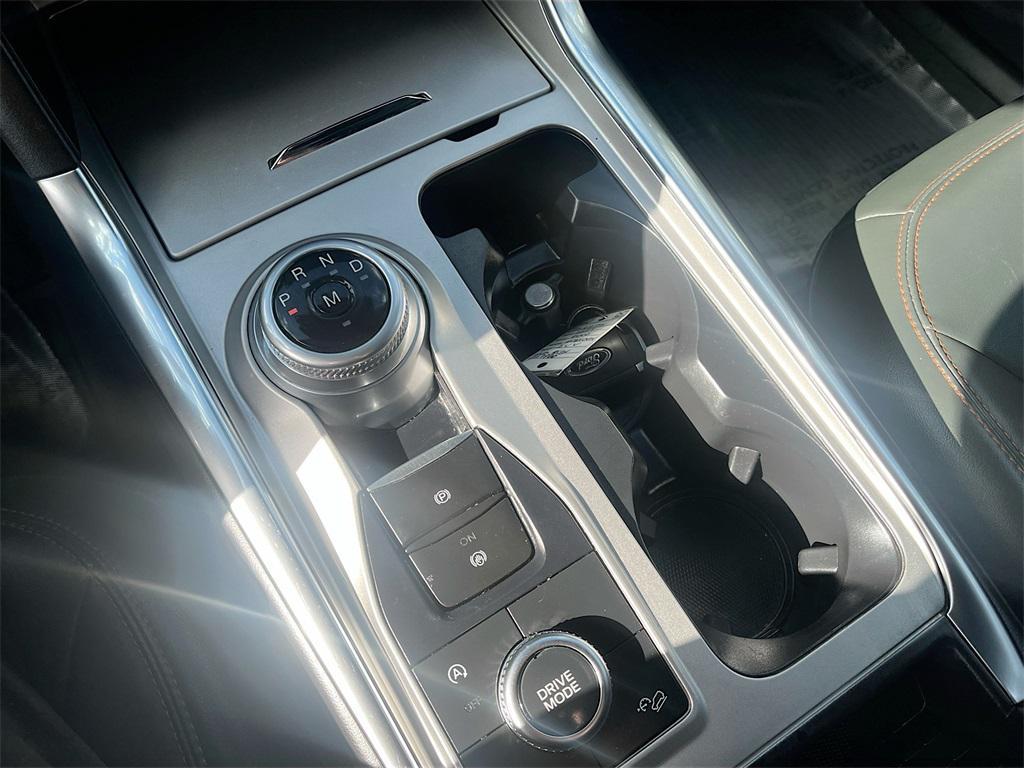 used 2024 Ford Explorer car, priced at $35,000