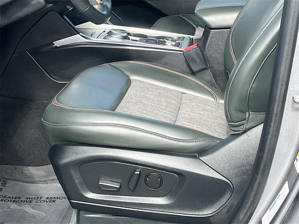 used 2024 Ford Explorer car, priced at $35,000