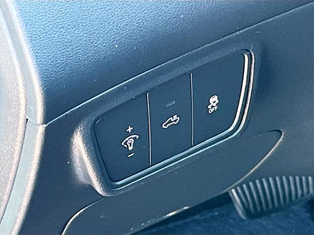 used 2022 Hyundai SANTA CRUZ car, priced at $19,000