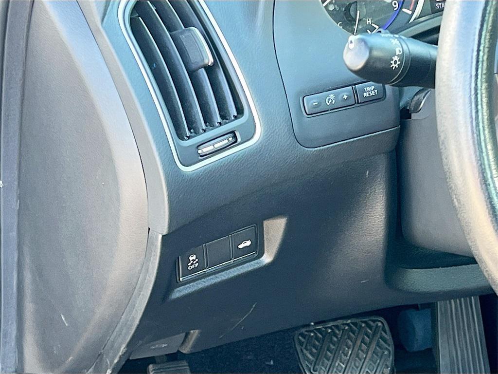 used 2019 INFINITI Q60 car, priced at $24,000