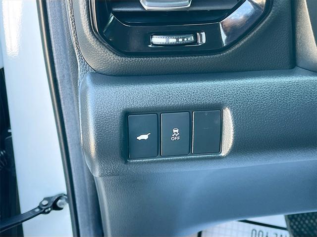 used 2024 Honda Pilot car, priced at $33,800