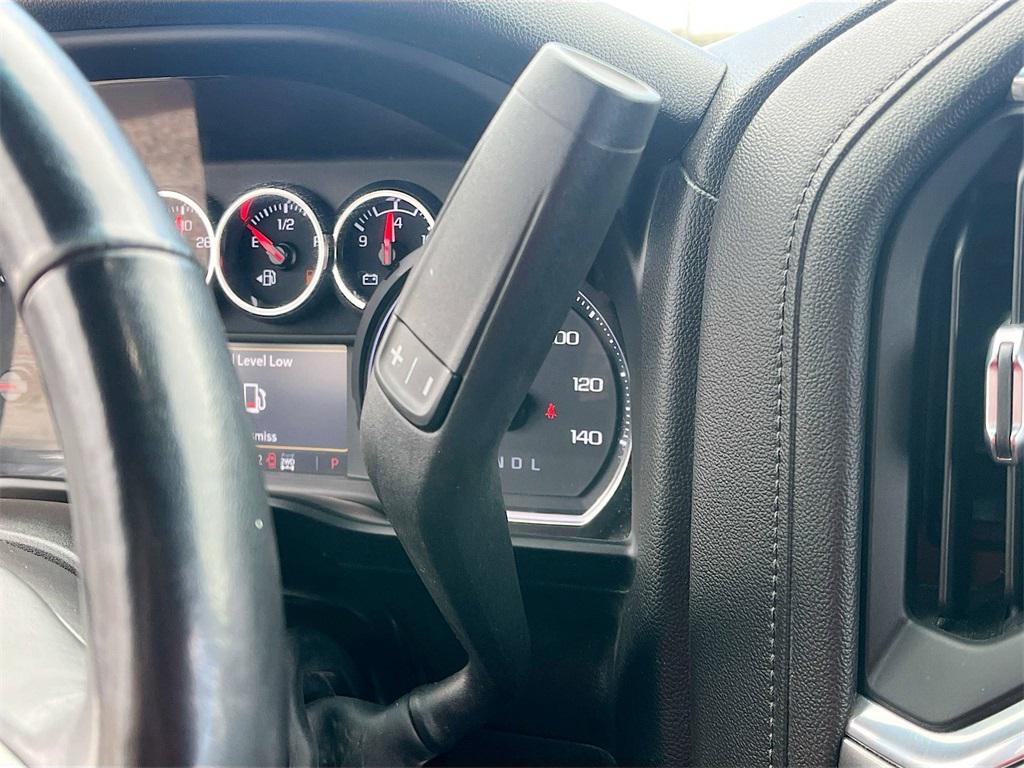 used 2022 Chevrolet Silverado 1500 car, priced at $33,800