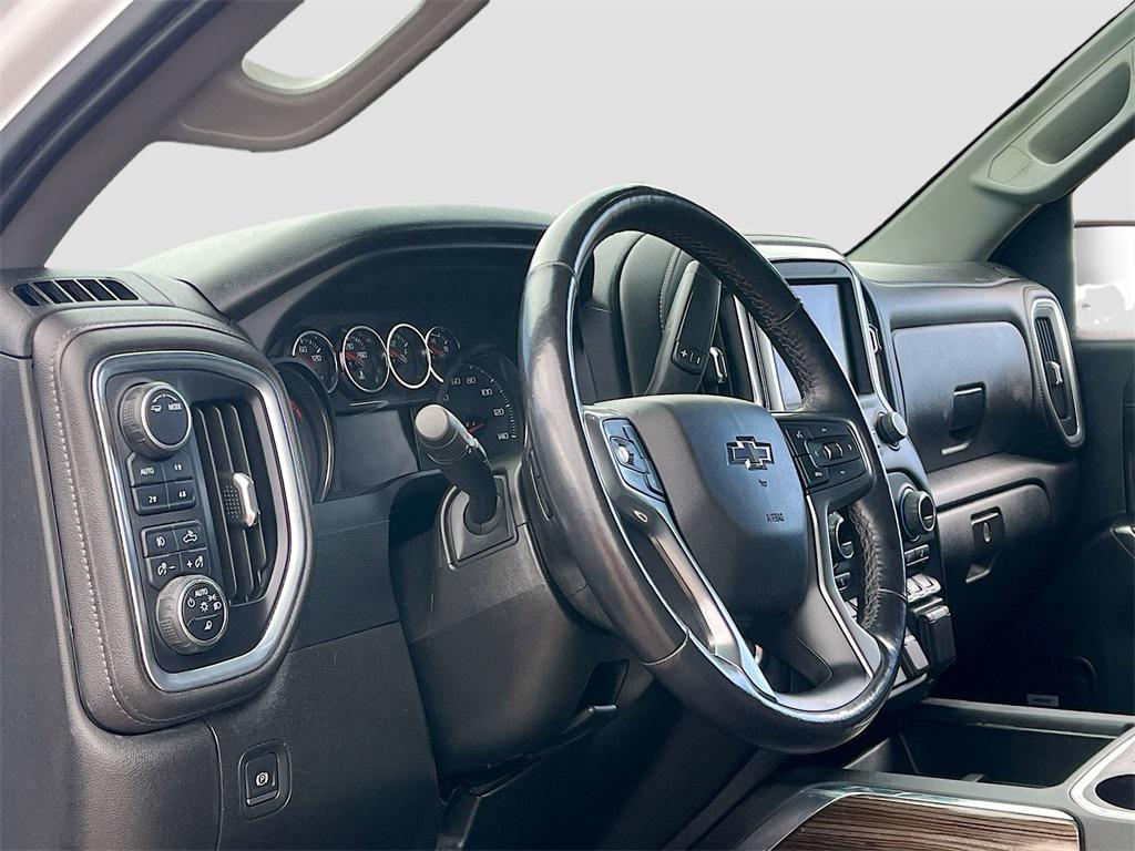 used 2022 Chevrolet Silverado 1500 car, priced at $33,800
