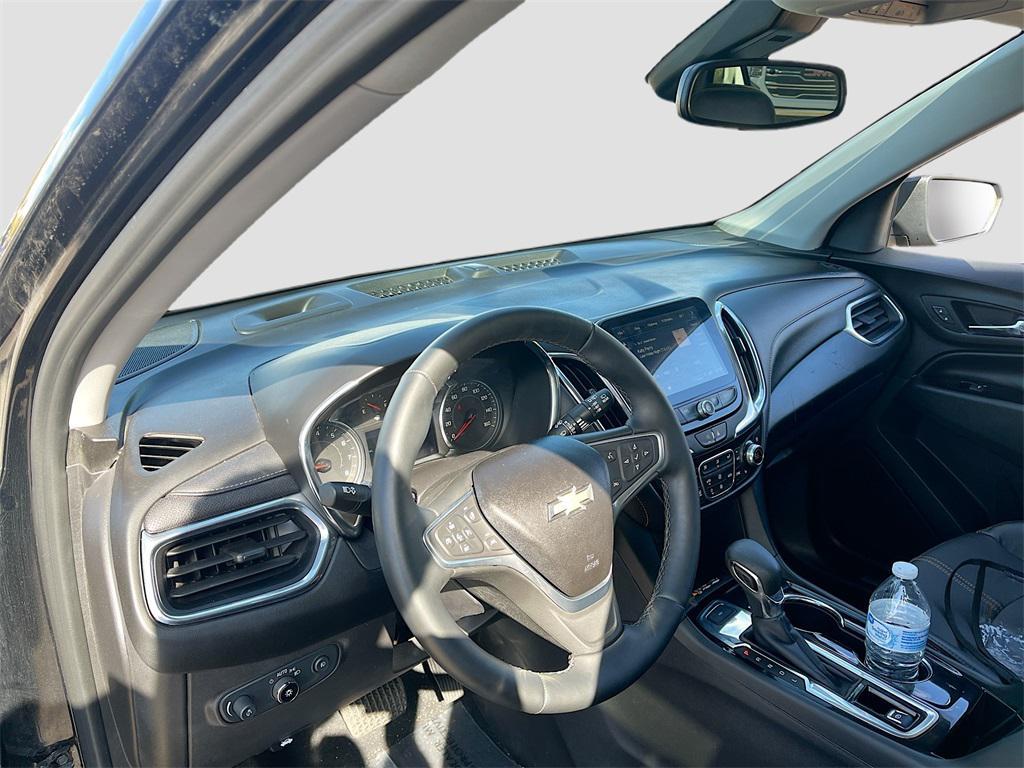 used 2023 Chevrolet Equinox car, priced at $21,300