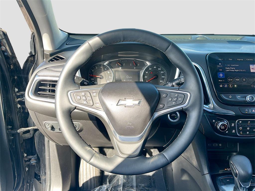 used 2023 Chevrolet Equinox car, priced at $21,300