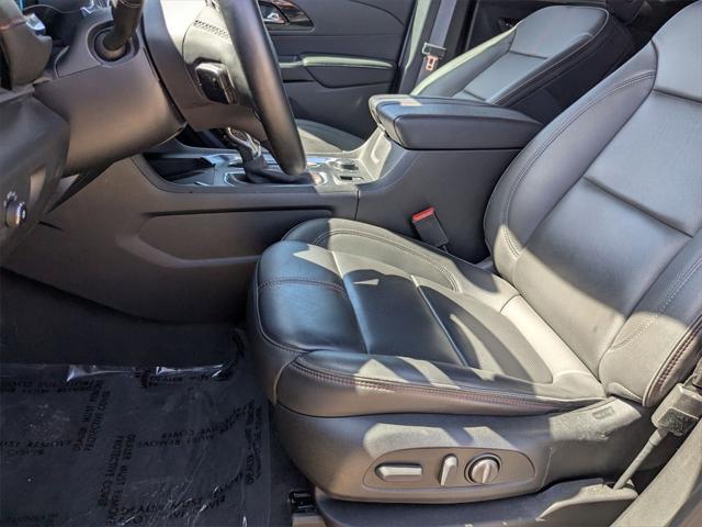 used 2023 Chevrolet Traverse car, priced at $35,600