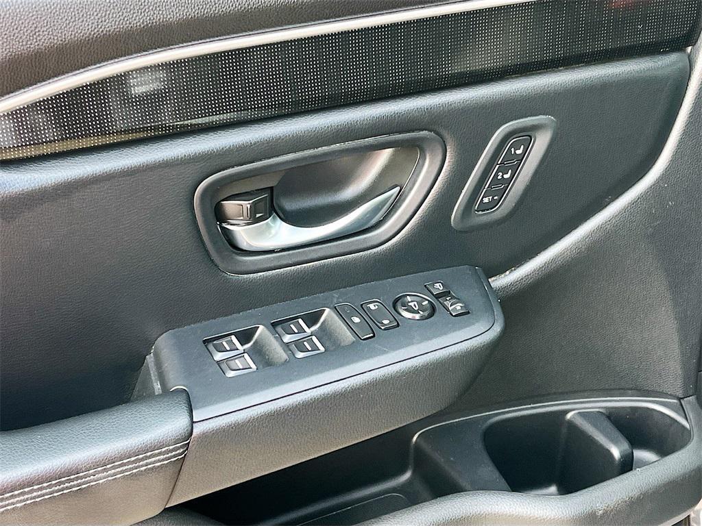 used 2023 Honda Pilot car, priced at $37,500