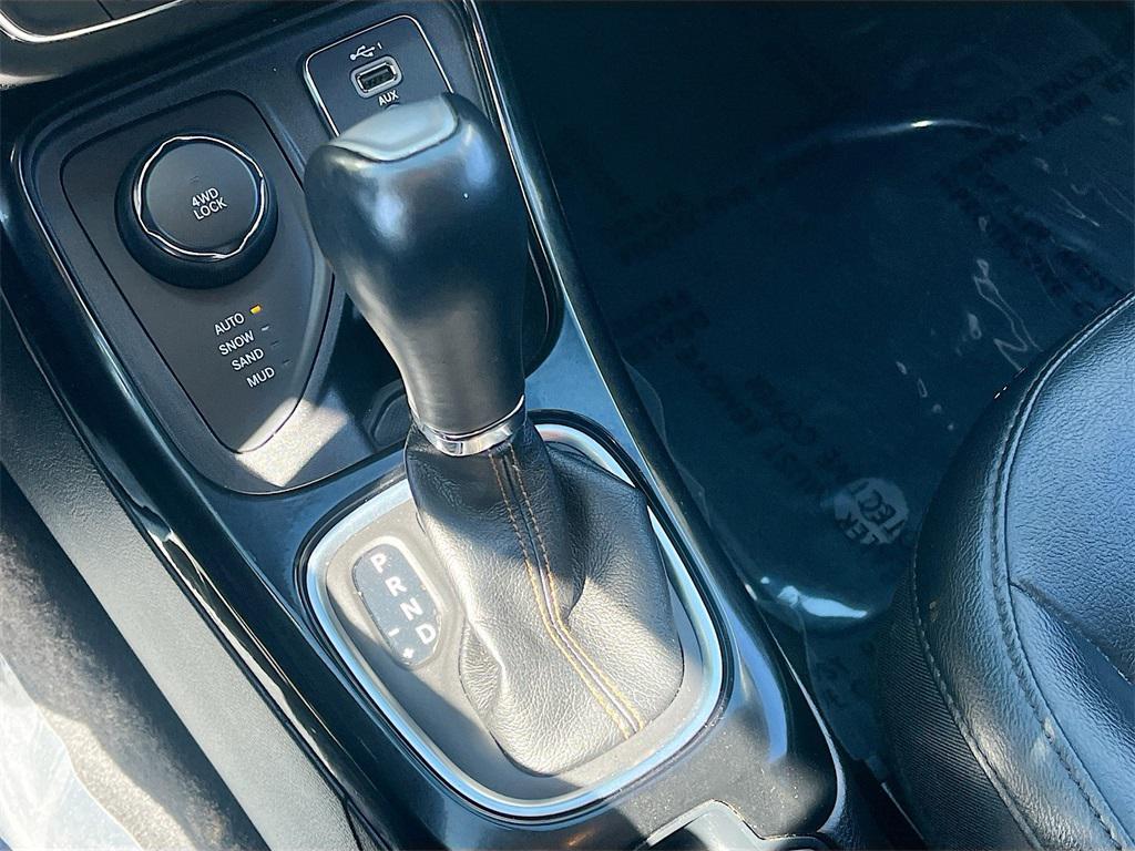 used 2019 Jeep Compass car, priced at $15,000