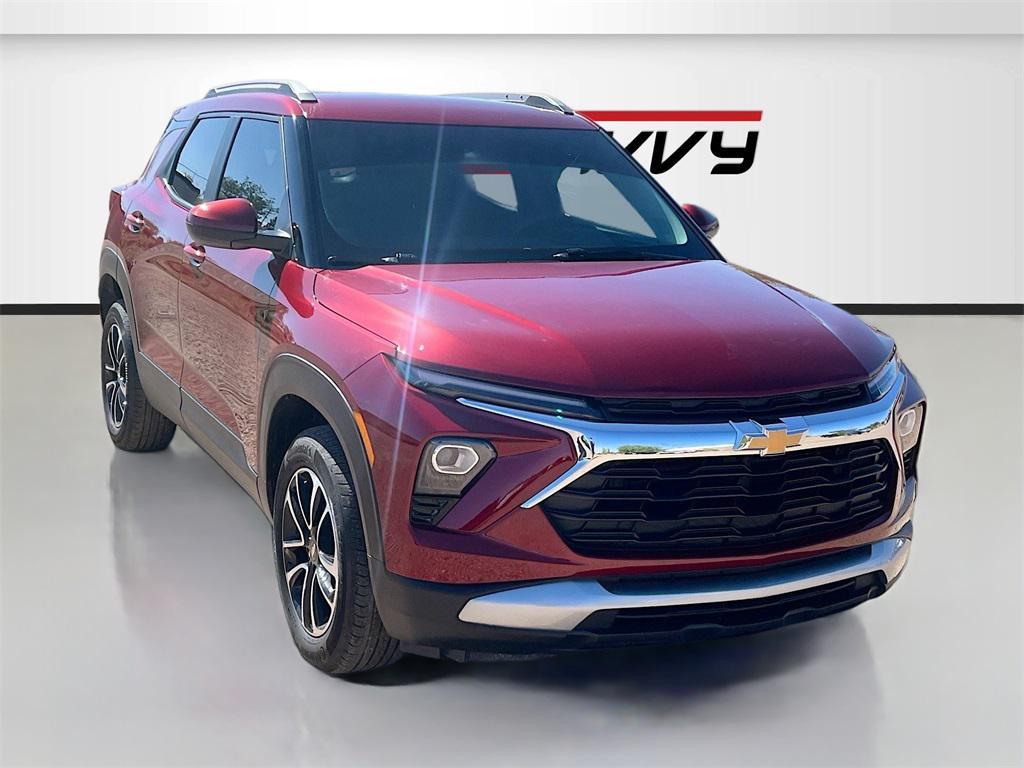 used 2025 Chevrolet TrailBlazer car, priced at $22,300