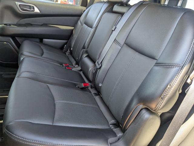 used 2020 Nissan Pathfinder car, priced at $22,000