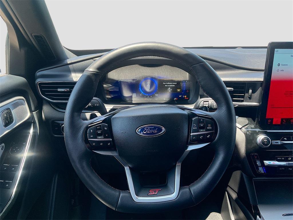 used 2023 Ford Explorer car, priced at $38,000