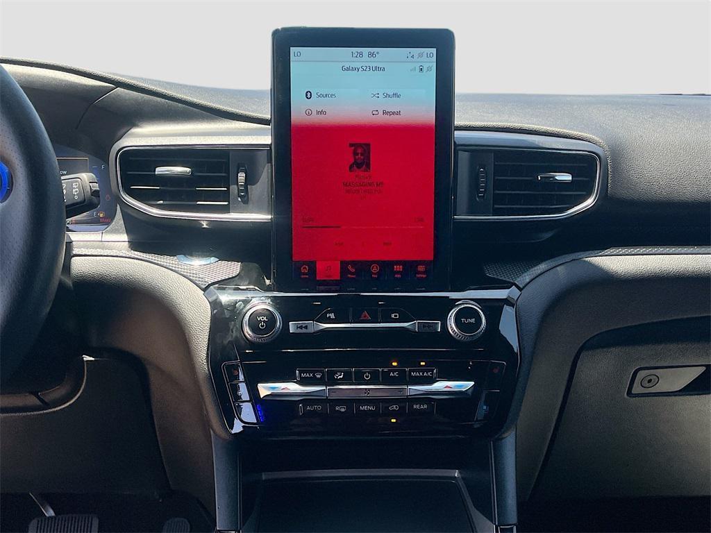 used 2023 Ford Explorer car, priced at $38,000