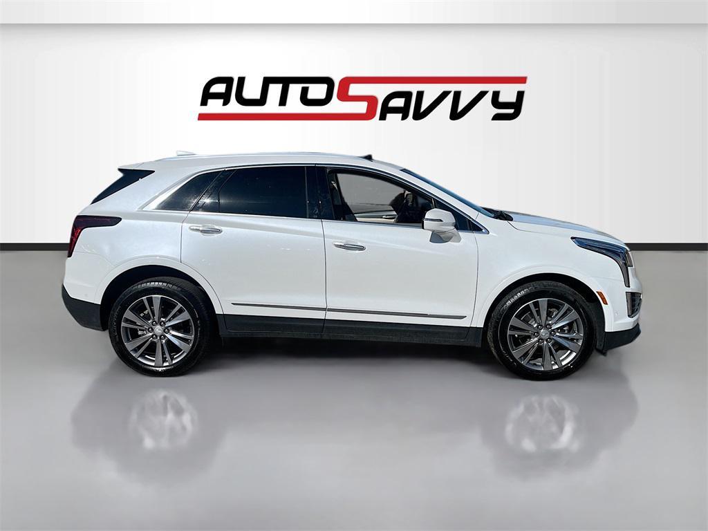 used 2025 Cadillac XT5 car, priced at $44,000