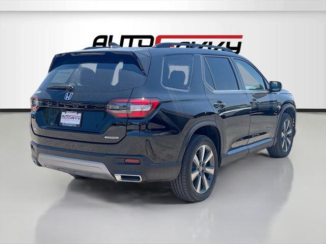 used 2024 Honda Pilot car, priced at $38,400