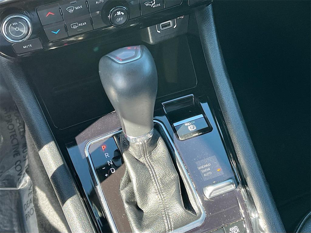 used 2024 Jeep Compass car, priced at $23,200