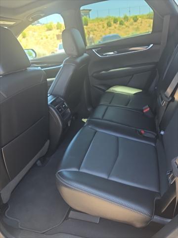 used 2022 Cadillac XT5 car, priced at $27,500