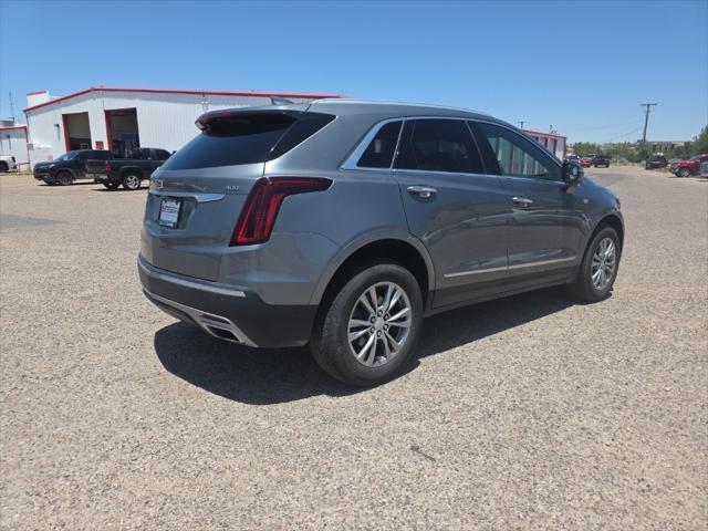used 2022 Cadillac XT5 car, priced at $27,500